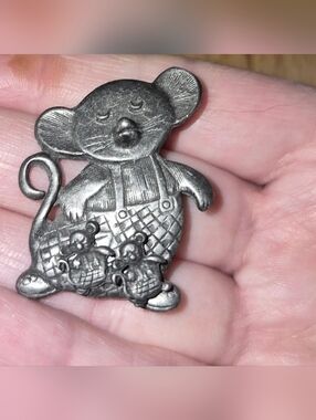 Vintage Torino  Pewter Mouse Earrings And Brooch Set